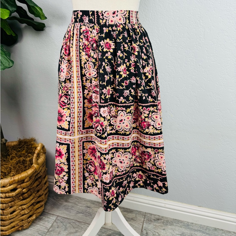 Betsey Johnson Vintage Floral High Waisted Circle skirt - Picture 8 of 8